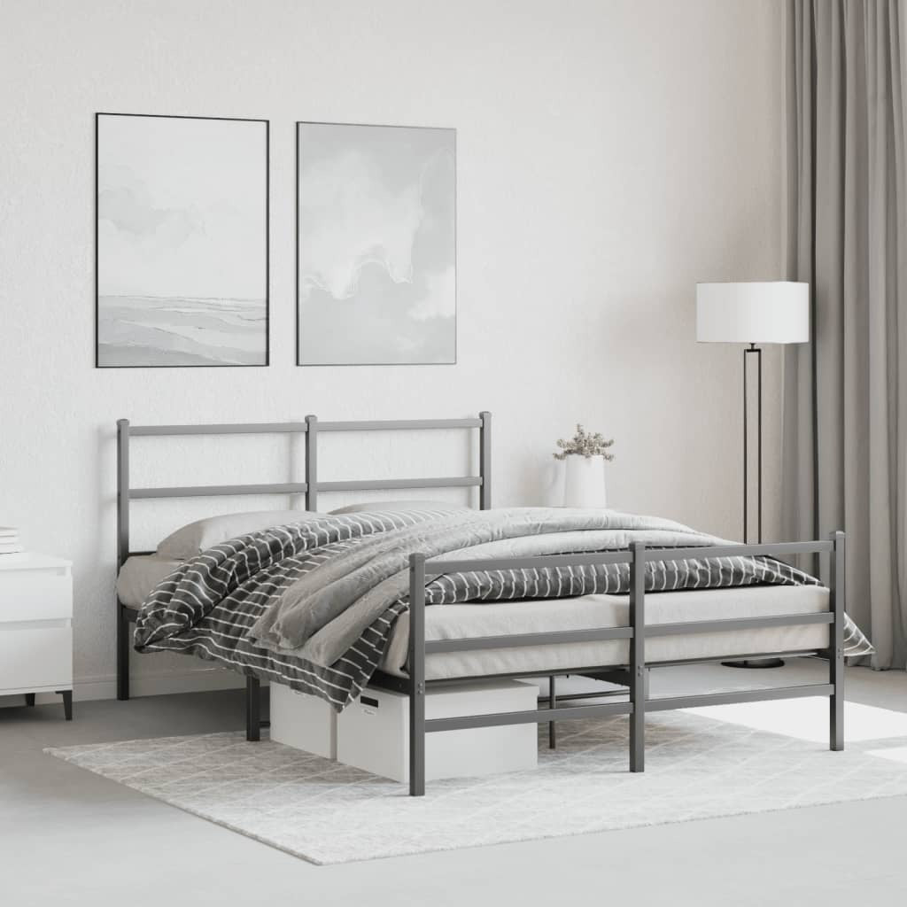 Metal Bed Frame with Headboard and Footboard?Black 135x190 cm Double